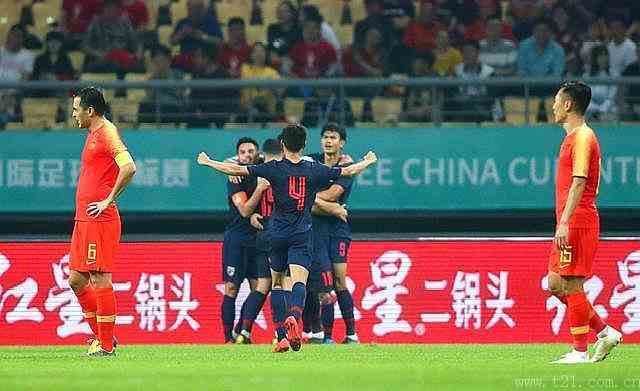 国足中国杯前最后一练很轻松，武磊接班人或迎首秀，卡帅仍未签约